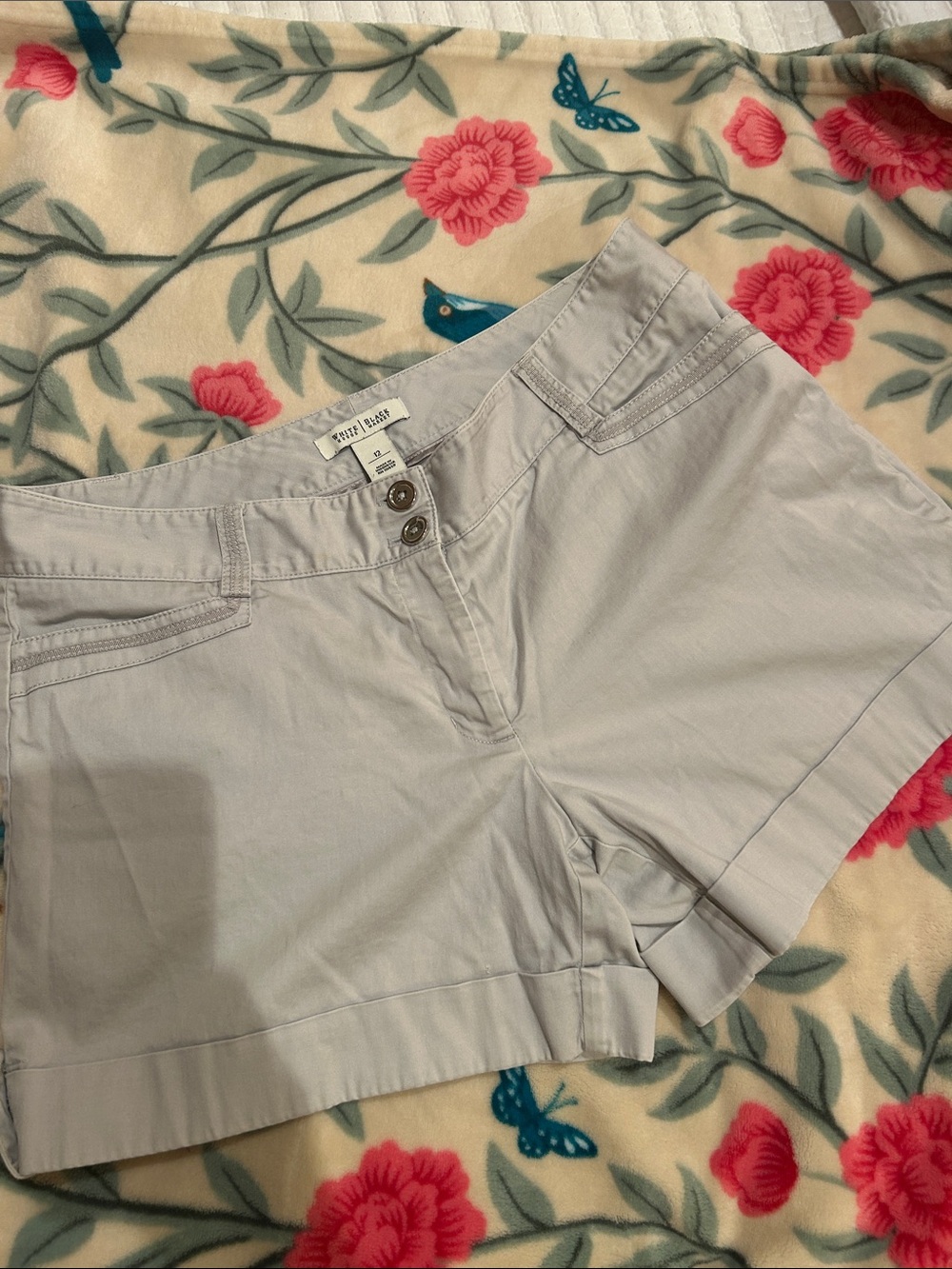 White House Black Market Light Gray Tailored Women’s Shorts